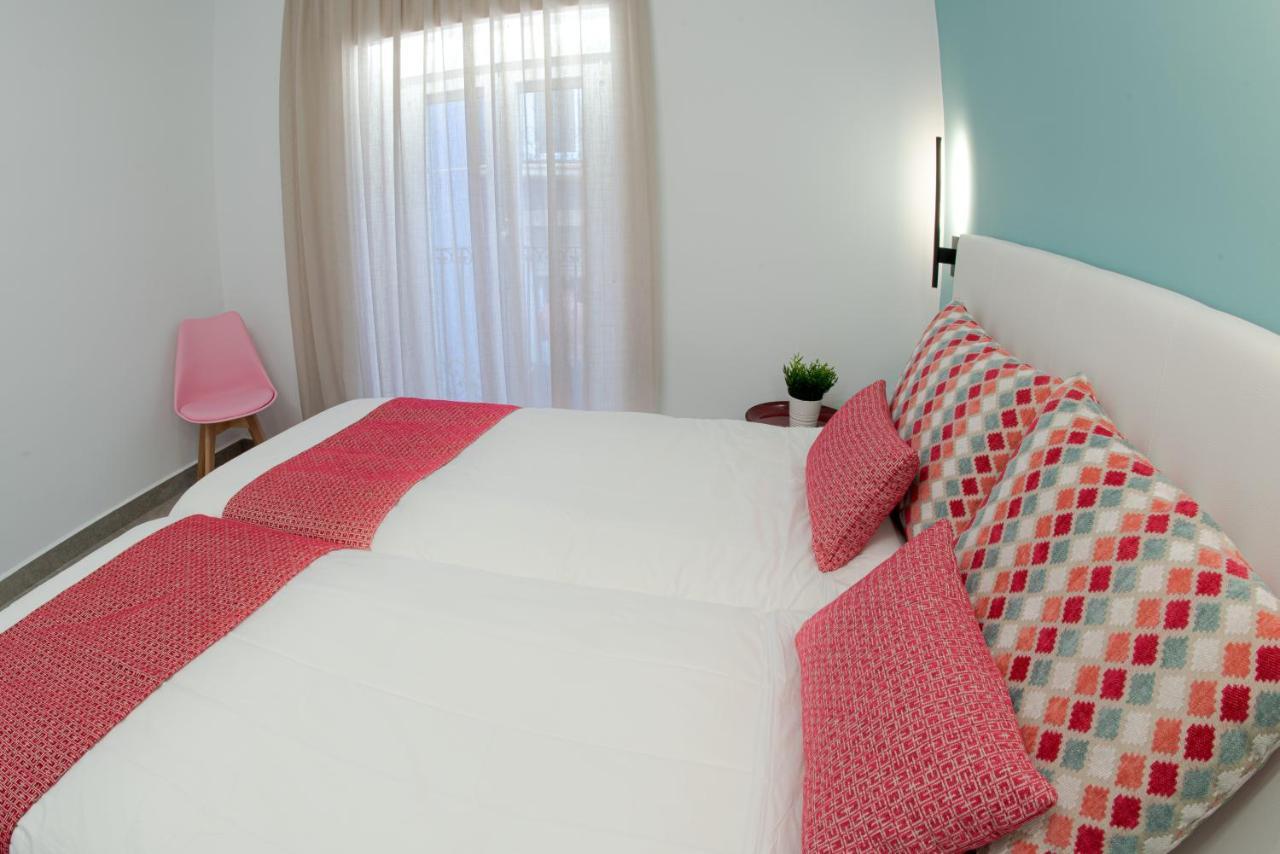 Abal Apartments - Barrio Аликанте Экстерьер фото